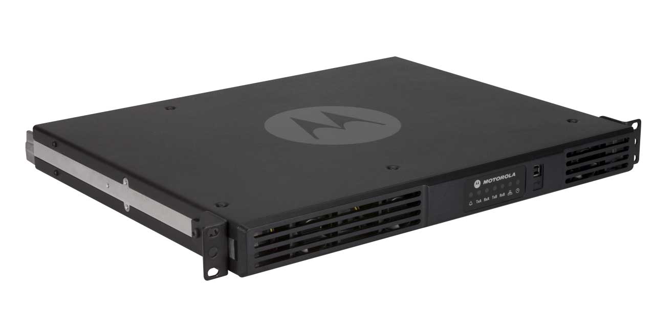 MOTOTRBO-SLR5500-REPEATER_2